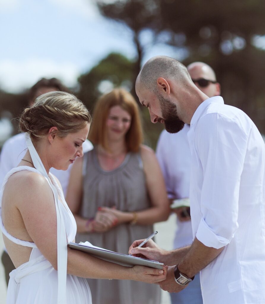 maree taylor celebrant